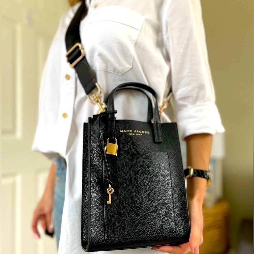 New Marc Jacobs Bag Crossbody Black Leather Gold Tone Hardware 2 Straps Nwt